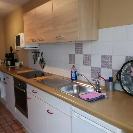 شقة Ferienwohnung Hassler Am Golfplatz
