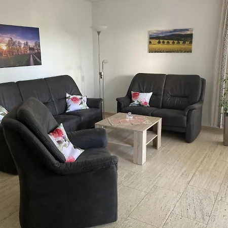 شقة Ferienwohnung Hassler Am Golfplatz