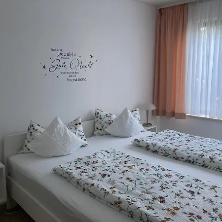 Ferienwohnung Hassler Am Golfplatz شقة